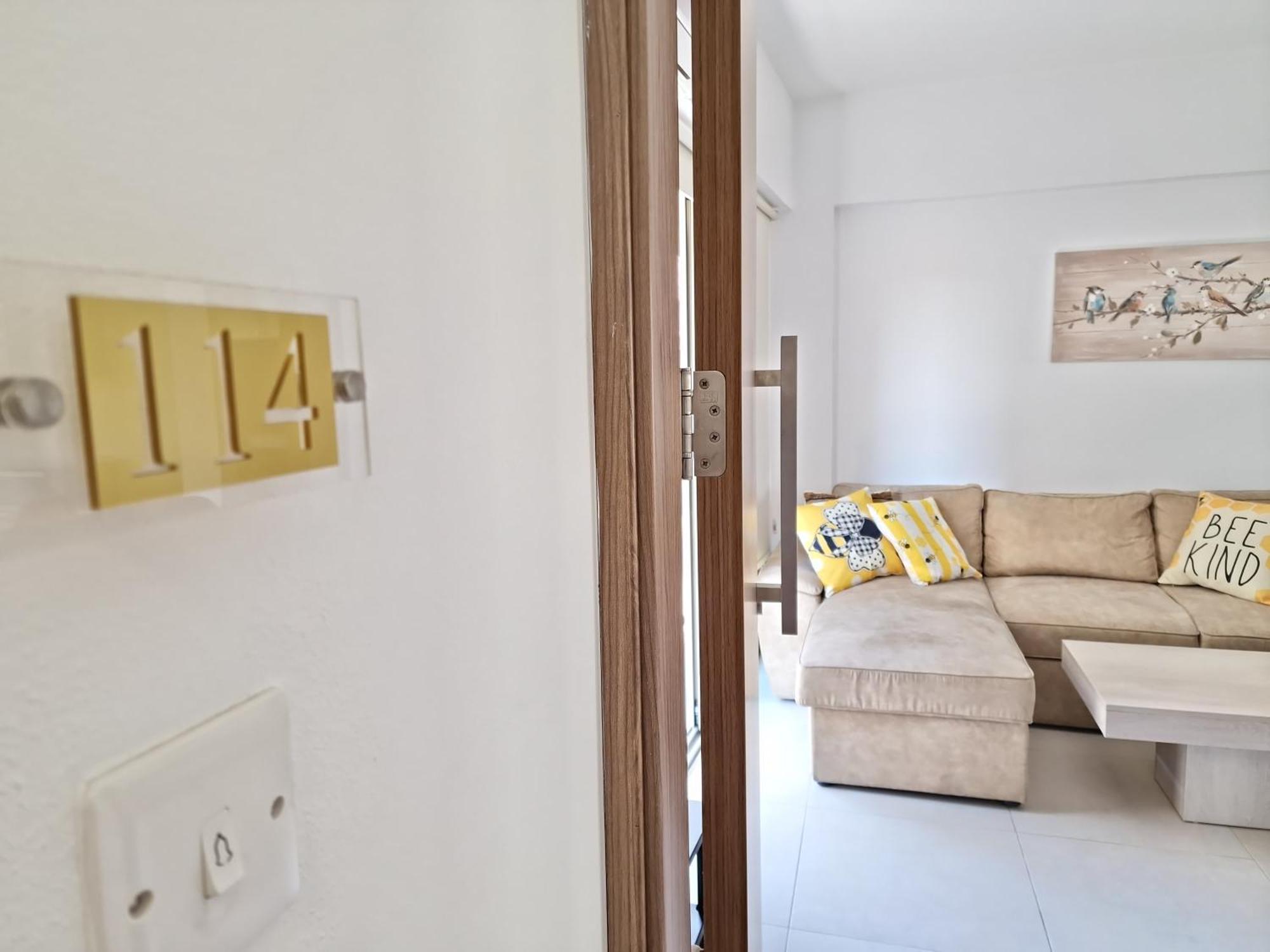 Lemon Paradise City Centre 200M From Beach Larnaka Exterior foto